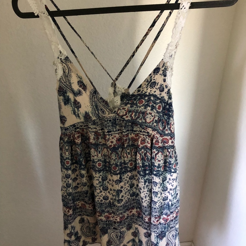 Mini Blue-patterned dress with lace